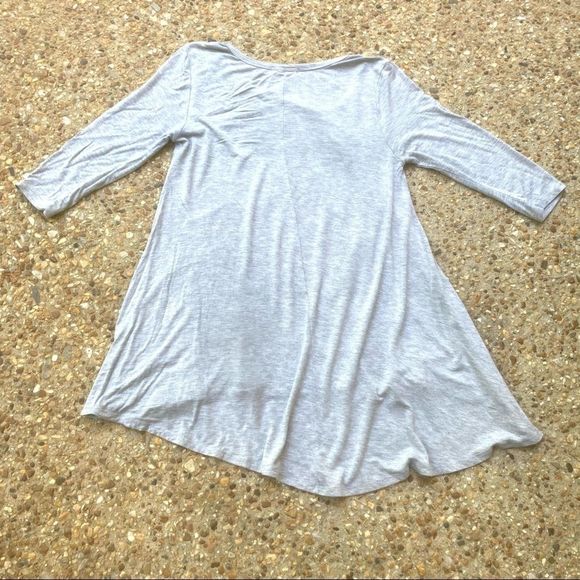 Altar’d State Gray Floral Deer Loose Tunic Top M - Picture 11 of 11